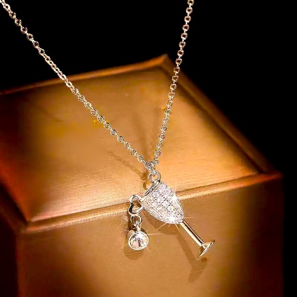 👏🏼Clearance👏🏼S925 Stamped Wine Glass Pendant necklace for women - Picture 1 of 7